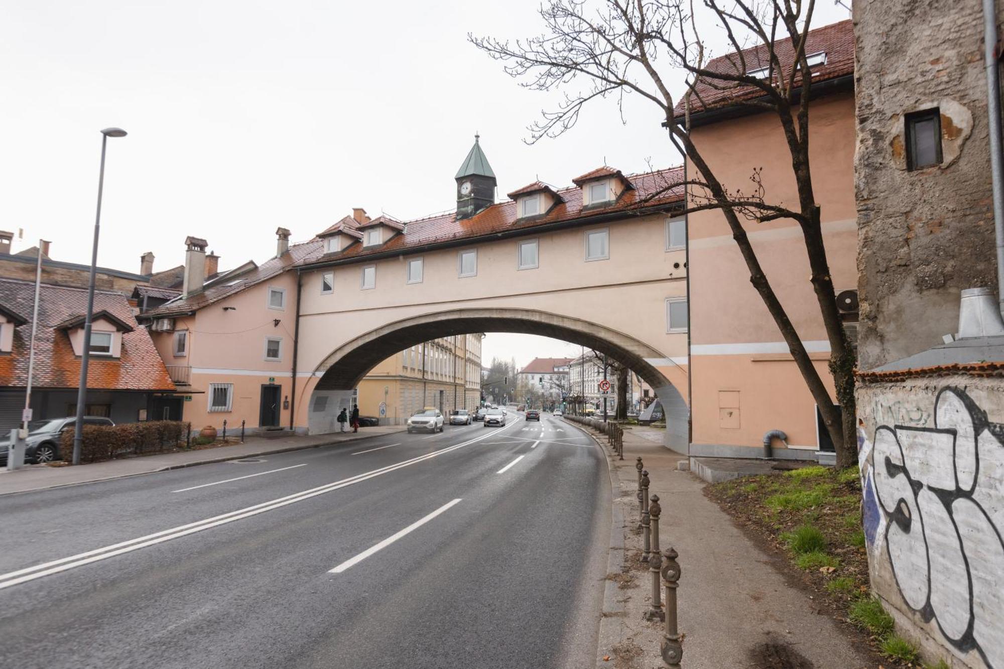 Bridge Apartments Ljubljana Ngoại thất bức ảnh