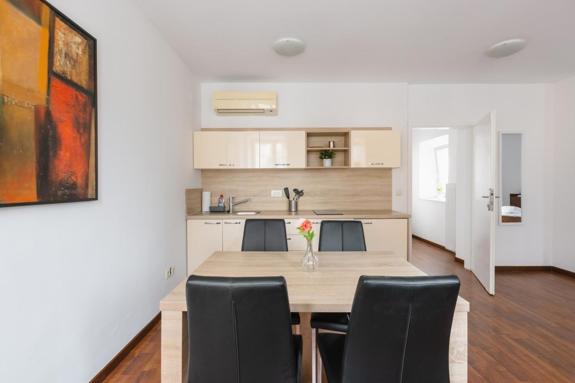Bridge Apartments Ljubljana Phòng bức ảnh